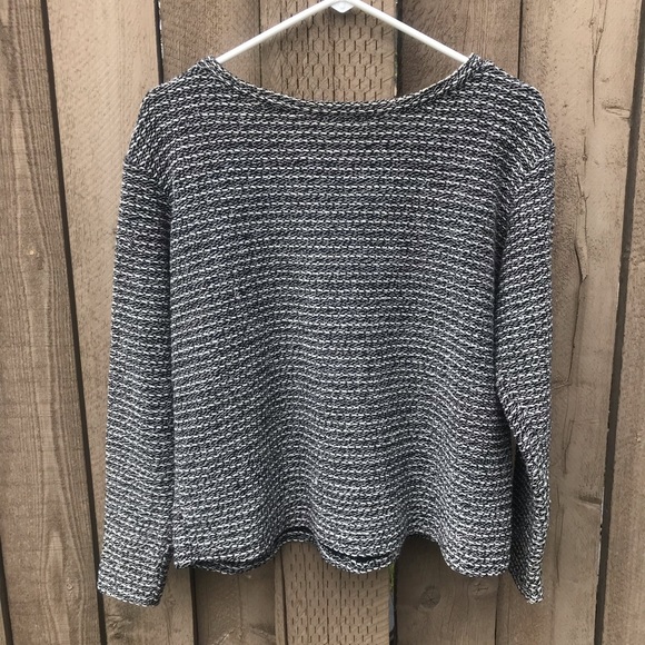 Workhall Womens Sweater - Picture 2 of 4